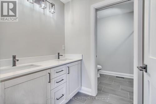 16 John Harvey Street, Uxbridge, ON - Indoor Photo Showing Bathroom