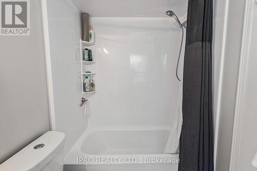 93 Corey Circle, Halton Hills, ON - Indoor Photo Showing Bathroom