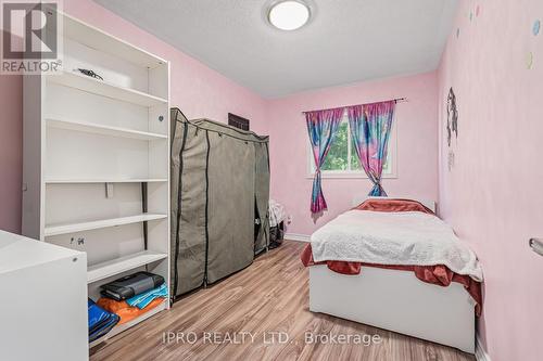 93 Corey Circle, Halton Hills, ON - Indoor Photo Showing Bedroom