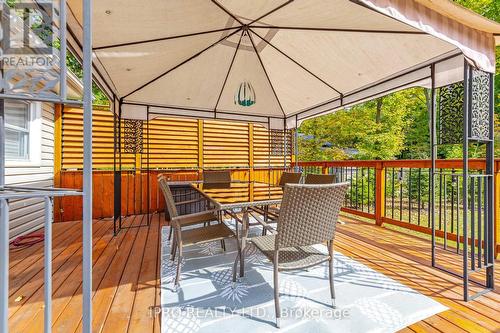 3124 Limestone Road, Milton, ON - Outdoor With Deck Patio Veranda With Exterior