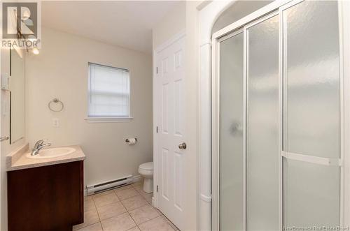 47 Acacia Drive, Moncton, NB - Indoor Photo Showing Bathroom