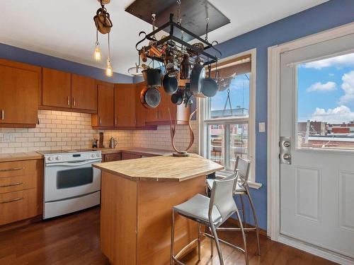 Cuisine - 2014 Av. Letourneux, Montréal (Mercier/Hochelaga-Maisonneuve), QC - Indoor Photo Showing Kitchen