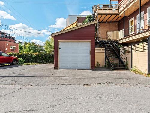 Garage - 2014 Av. Letourneux, Montréal (Mercier/Hochelaga-Maisonneuve), QC - Outdoor With Exterior