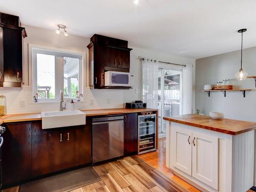 Cuisine - 281 Rue Ravel, Saint-Jean-Sur-Richelieu, QC - Indoor Photo Showing Kitchen