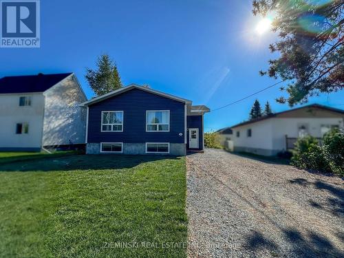 213 Teefy Street, Iroquois Falls, ON 