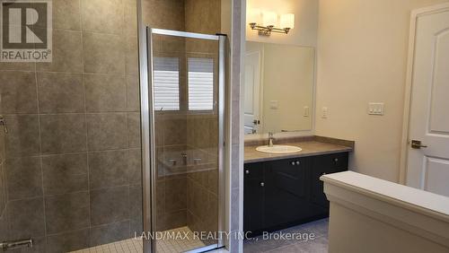 3187 Searidge Street, Severn, ON - Indoor Photo Showing Bathroom