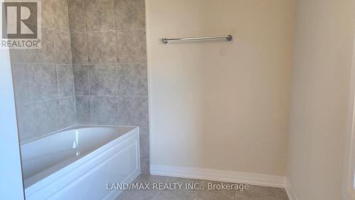 3187 Searidge Street, Severn, ON - Indoor Photo Showing Bathroom