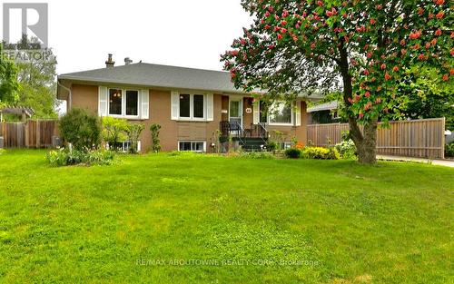 441 Seaton Drive, Oakville, ON 