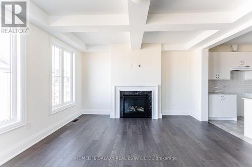 26 Autumn Frost Road, Otonabee-South Monaghan, ON - Indoor Photo Showing Living Room With Fireplace