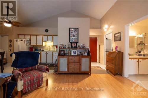 1202 Clement Street, Prescott And Russell, ON - Indoor