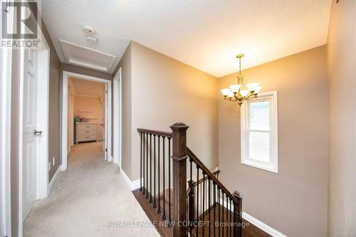 323 Cumberland Court E, Oshawa, ON - Indoor Photo Showing Other Room