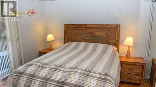 311 332 Lonsdale Avenue, North Vancouver, BC - Indoor Photo Showing Bedroom