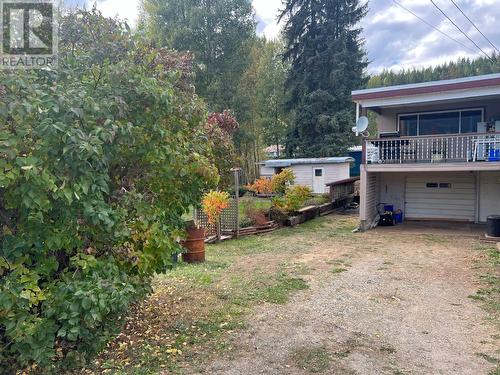 21 Short  Street, Fruitvale, BC - Outdoor With Deck Patio Veranda