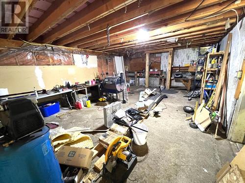 21 Short  Street, Fruitvale, BC - Indoor Photo Showing Basement