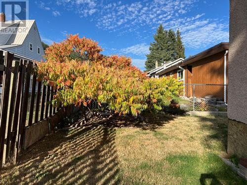 21 Short  Street, Fruitvale, BC - Outdoor