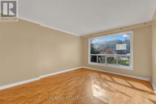 20 Donald Avenue, Toronto, ON - Indoor Photo Showing Other Room