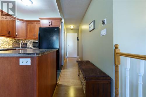 582 Summerhill Crescent, Sudbury, ON - Indoor Photo Showing Kitchen