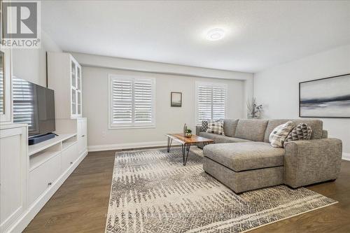 72 - 22 Spring Creek Drive, Hamilton, ON - Indoor Photo Showing Living Room