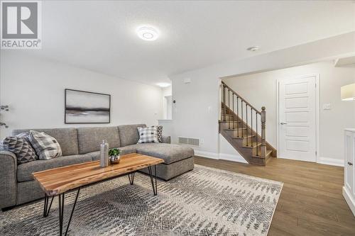 72 - 22 Spring Creek Drive, Hamilton, ON - Indoor Photo Showing Living Room