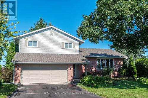 7 Staples Crescent, Kawartha Lakes (Lindsay), ON - Outdoor With Facade