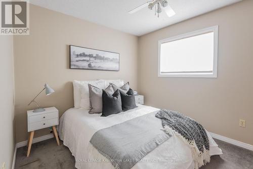 7 Staples Crescent, Kawartha Lakes (Lindsay), ON - Indoor Photo Showing Bedroom