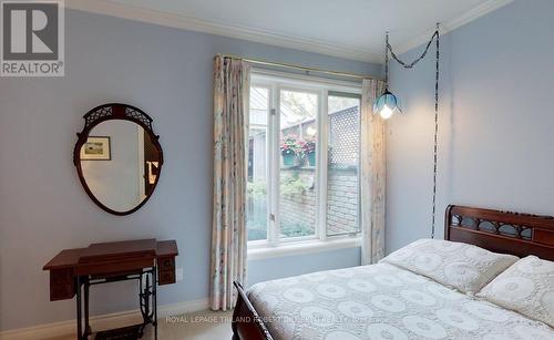 43 - 1040 Riverside Drive, London, ON - Indoor Photo Showing Bedroom