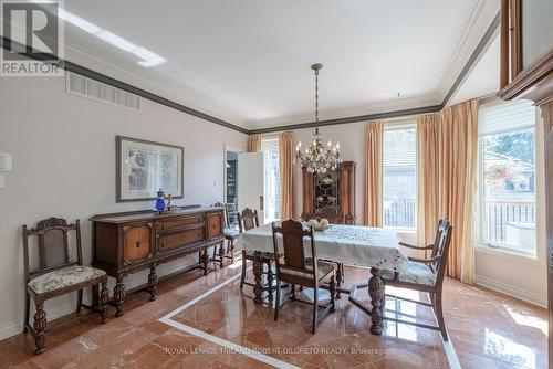 43 - 1040 Riverside Drive, London, ON - Indoor Photo Showing Dining Room