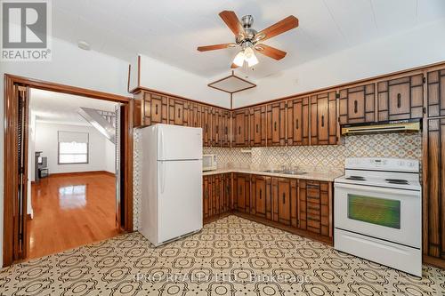 136 Marchmount Road, Toronto, ON - Indoor Photo Showing Kitchen