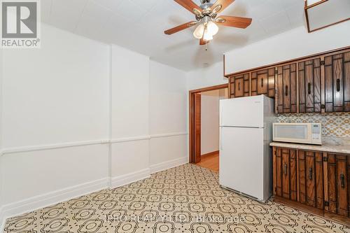 136 Marchmount Road, Toronto, ON - Indoor Photo Showing Kitchen