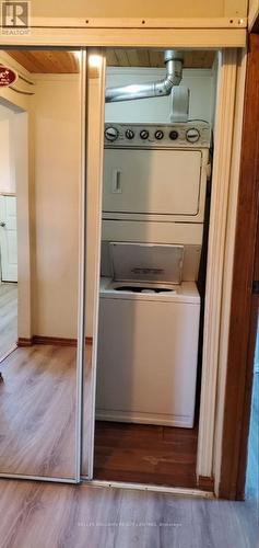 14 Elm Grove Avenue, Richmond Hill, ON - Indoor Photo Showing Laundry Room