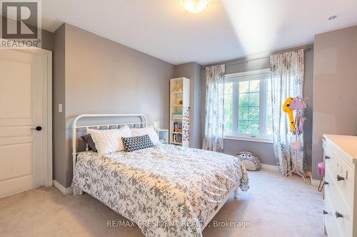 6 Cottonfield Circle, Caledon, ON - Indoor Photo Showing Bedroom