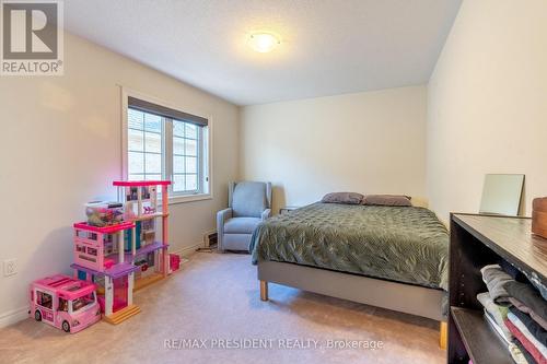 6 Cottonfield Circle, Caledon, ON - Indoor Photo Showing Bedroom