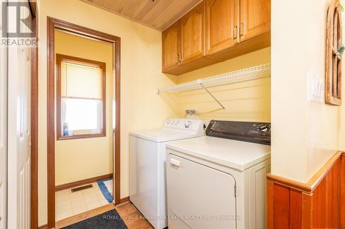 28 Miller Road, Kawartha Lakes, ON - Indoor Photo Showing Laundry Room