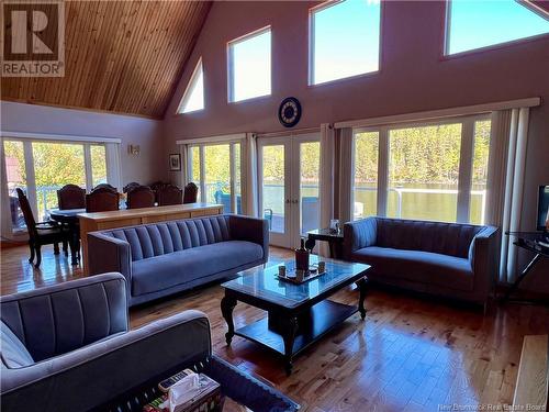 12 Sunset Lane, Currie, NB - Indoor Photo Showing Living Room