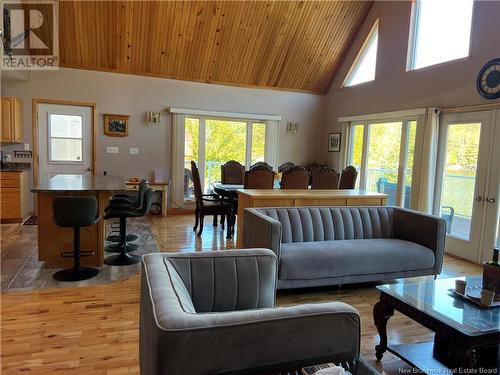 12 Sunset Lane, Currie, NB - Indoor Photo Showing Living Room