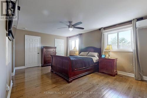 3385 Hargrove Road, Mississauga, ON - Indoor Photo Showing Bedroom