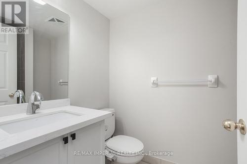 1 - 45 Cedarcroft Boulevard, Toronto, ON - Indoor Photo Showing Bathroom