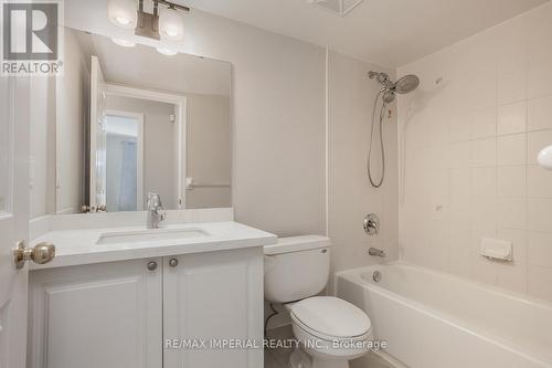 1 - 45 Cedarcroft Boulevard, Toronto, ON - Indoor Photo Showing Bathroom