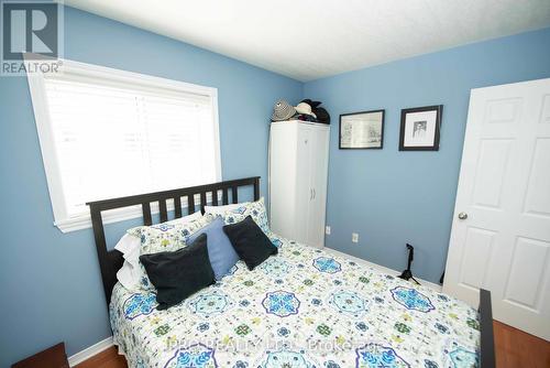 128 Smallman Drive, Wasaga Beach, ON - Indoor Photo Showing Bedroom