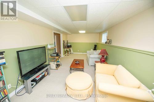 128 Smallman Drive, Wasaga Beach, ON - Indoor Photo Showing Other Room