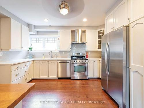 9 York St, Orangeville, ON - Indoor Photo Showing Kitchen With Stainless Steel Kitchen