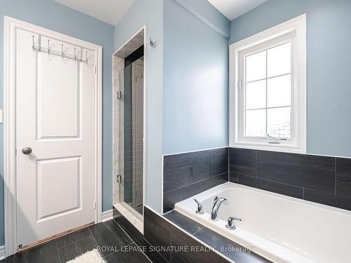 50 Mccardy Crt, Caledon, ON - Indoor Photo Showing Bathroom