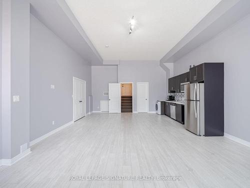 50 Mccardy Crt, Caledon, ON - Indoor Photo Showing Kitchen