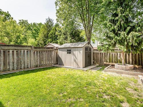 258 Mcmeeken Dr, Cambridge, ON - Outdoor