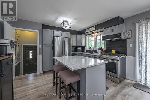 116 Susan Avenue, London, ON - Indoor Photo Showing Kitchen With Stainless Steel Kitchen