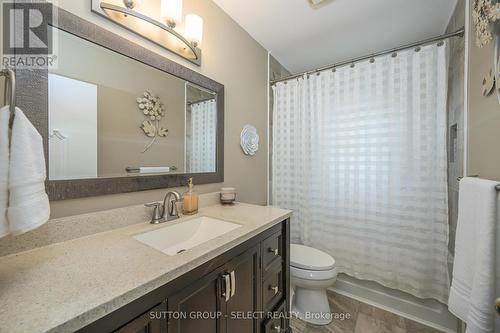 116 Susan Avenue, London, ON - Indoor Photo Showing Bathroom