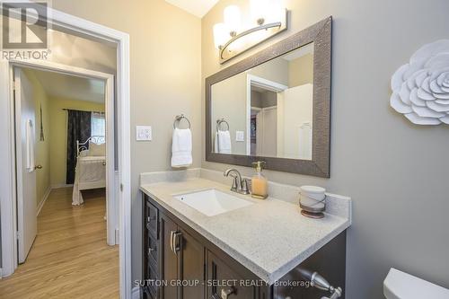 116 Susan Avenue, London, ON - Indoor Photo Showing Bathroom