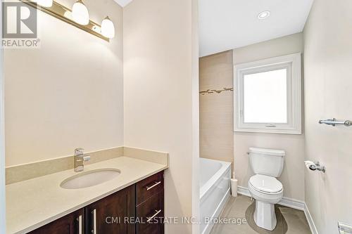 301 Christina Avenue, Hamilton, ON - Indoor Photo Showing Bathroom