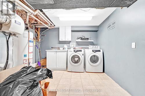 301 Christina Avenue, Hamilton, ON - Indoor Photo Showing Laundry Room