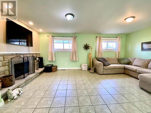 1081 Senate Court, Sarnia, ON - Indoor Photo Showing Living Room With Fireplace